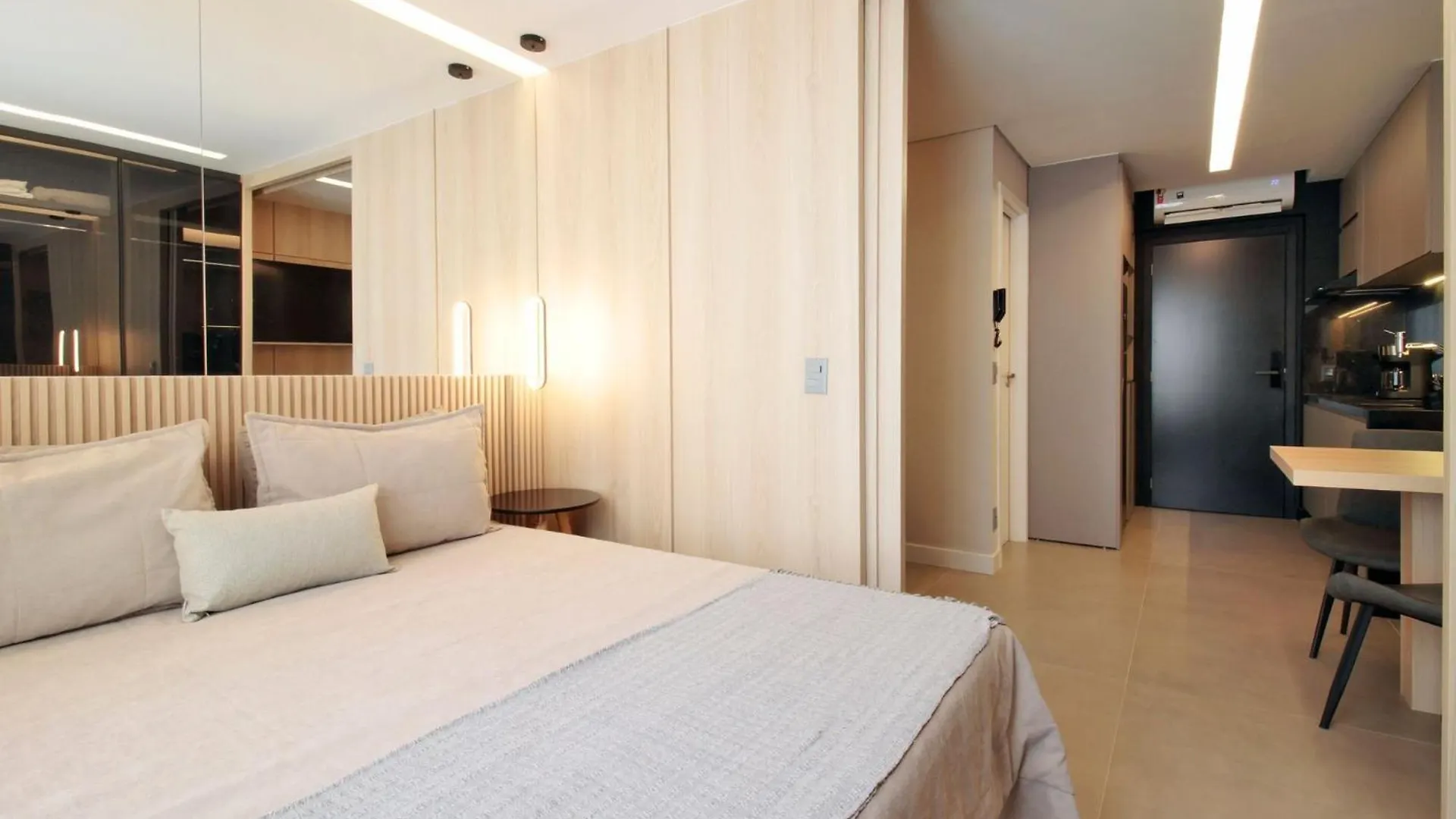 Hit Itaim Apartment Sao Paulo 0*,